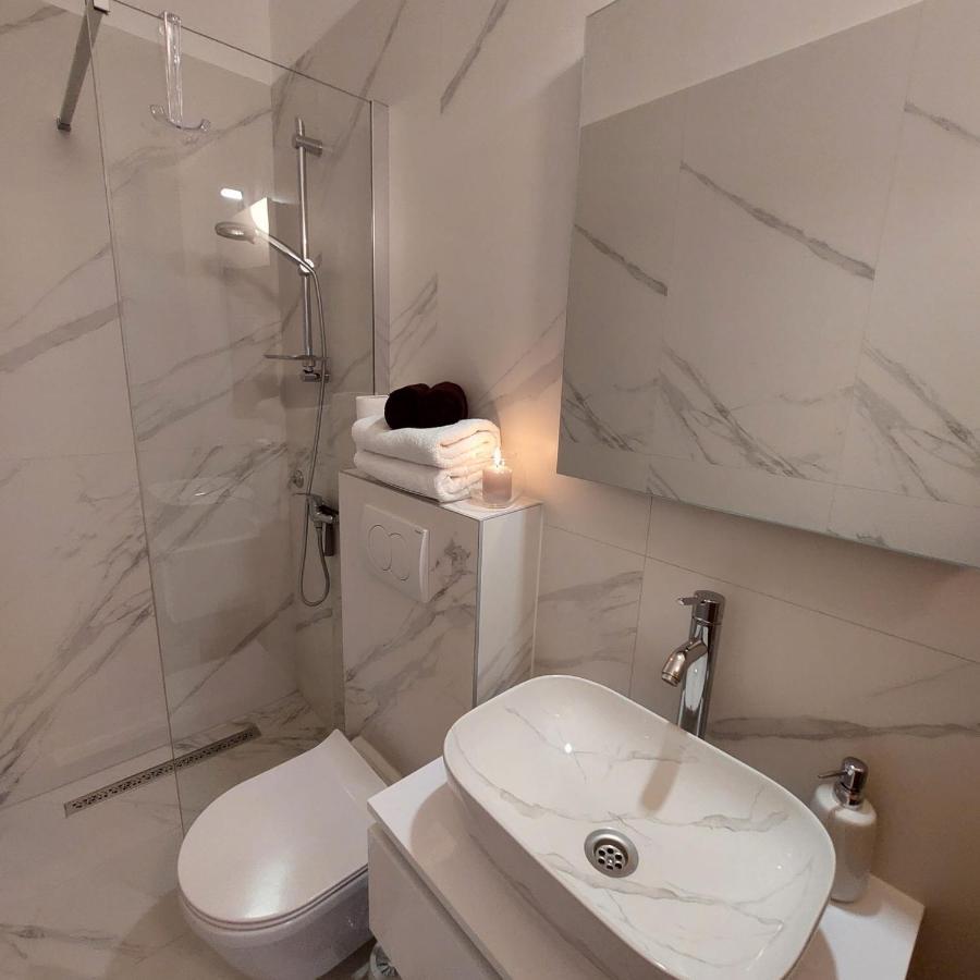 Apartments Leon 2 Banjol Dış mekan fotoğraf